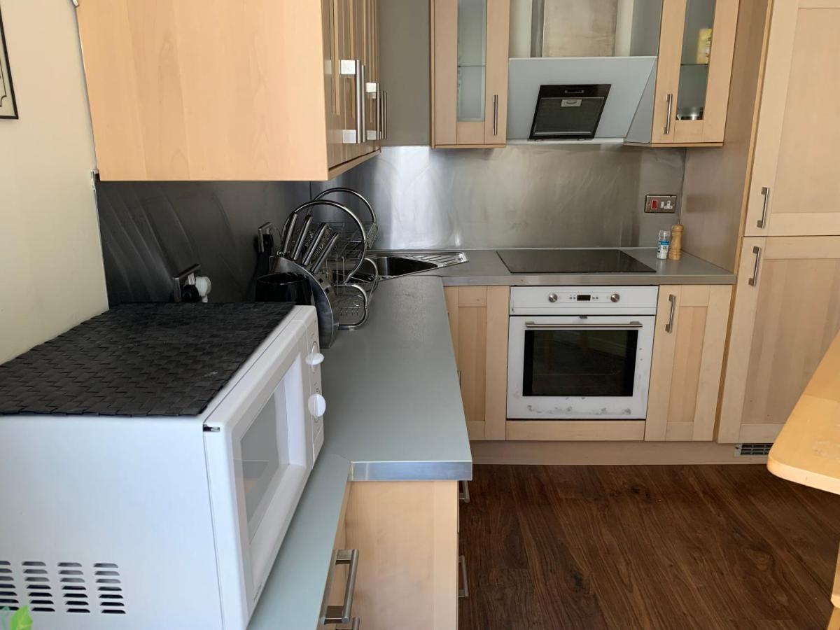 1 Bedroom Central Flat With Parking Space Edinburgh Exterior foto