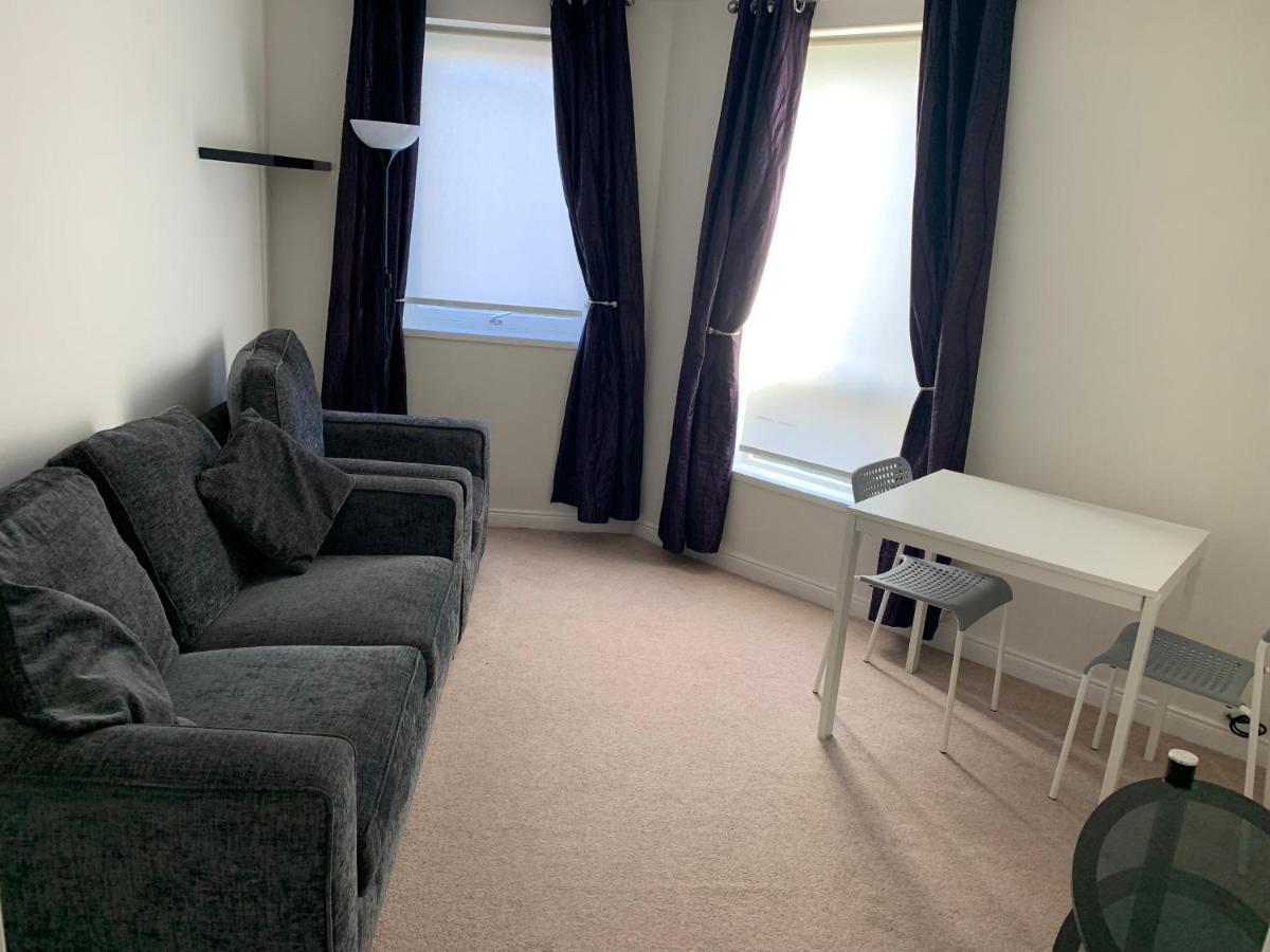 1 Bedroom Central Flat With Parking Space Edinburgh Exterior foto